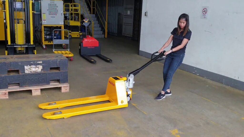 4 Reasons An Electric Pallet Jack Singapore Machine Is Effective