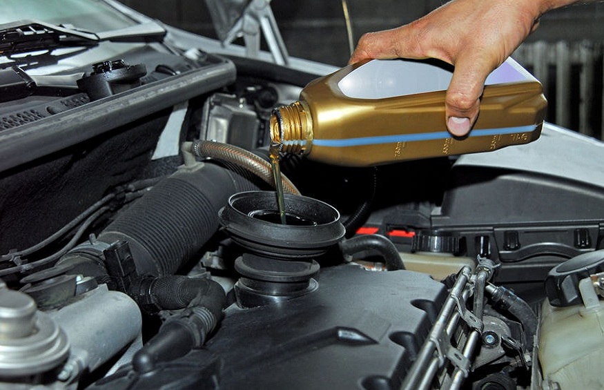 How to know if your car needs an oil change