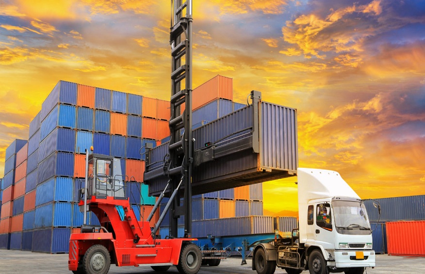 What is the Meaning of Freight Logistics: The Art of Managing Goods Movement